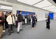 现场氛围强烈热闹